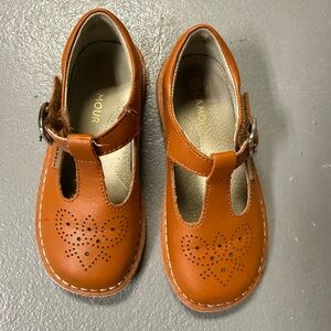 L'Amour Tan Kids Dress Shoes with Heart Cutout